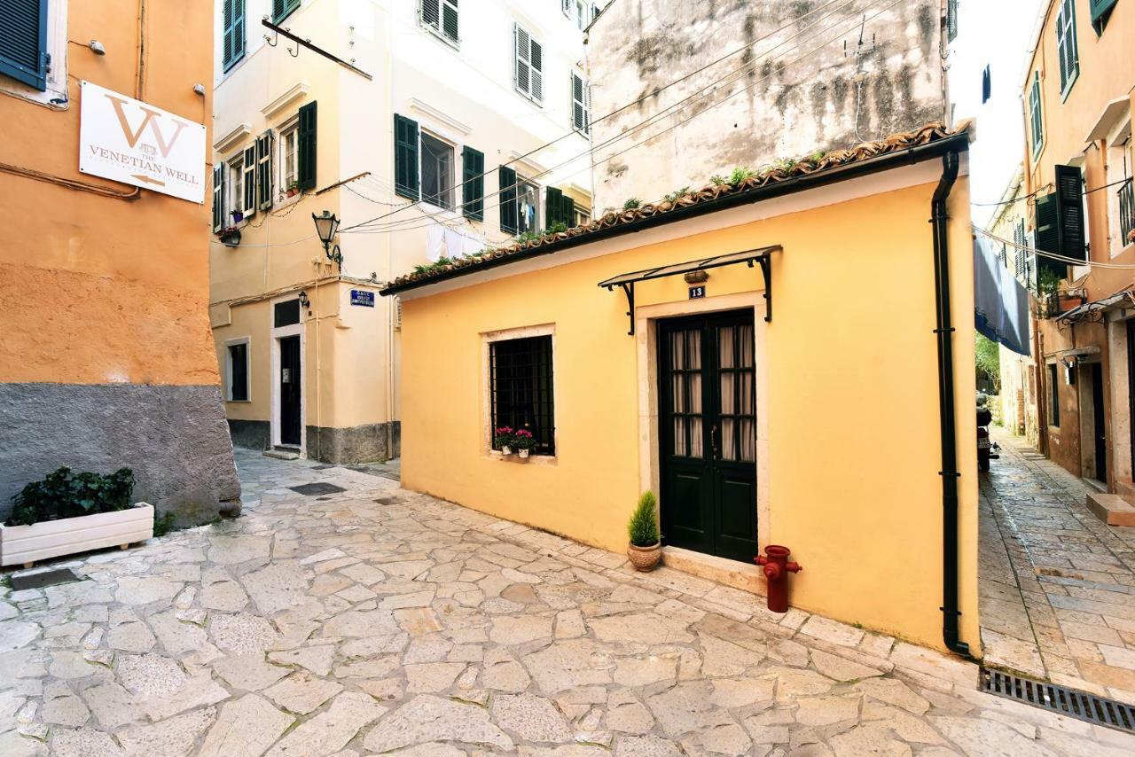 Вилла Charming Venetian Town House In The Old Town Of Corfu Corfu  Экстерьер фото