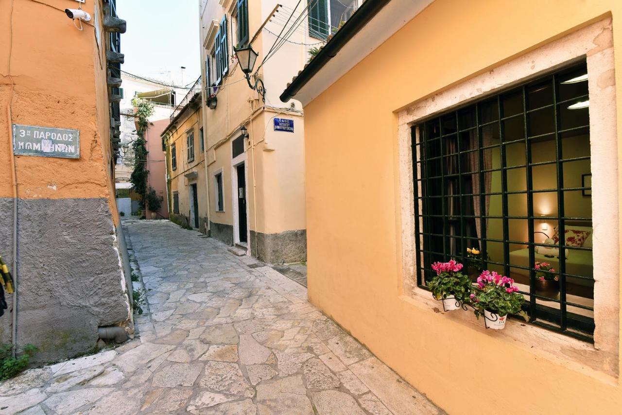 Вилла Charming Venetian Town House In The Old Town Of Corfu Corfu  Экстерьер фото